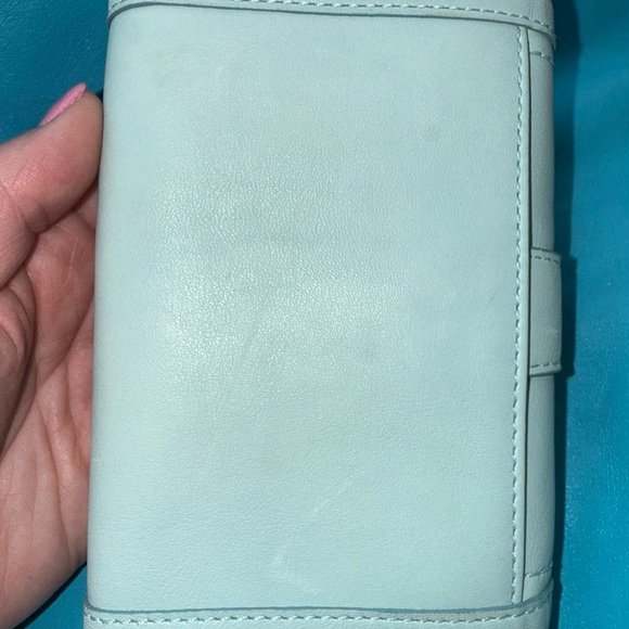 Coach Y2K Mist/Aqua Blue Leather Soho Silver Buckle Wallet *RARE* Excellent HTF! - Picture 5 of 16